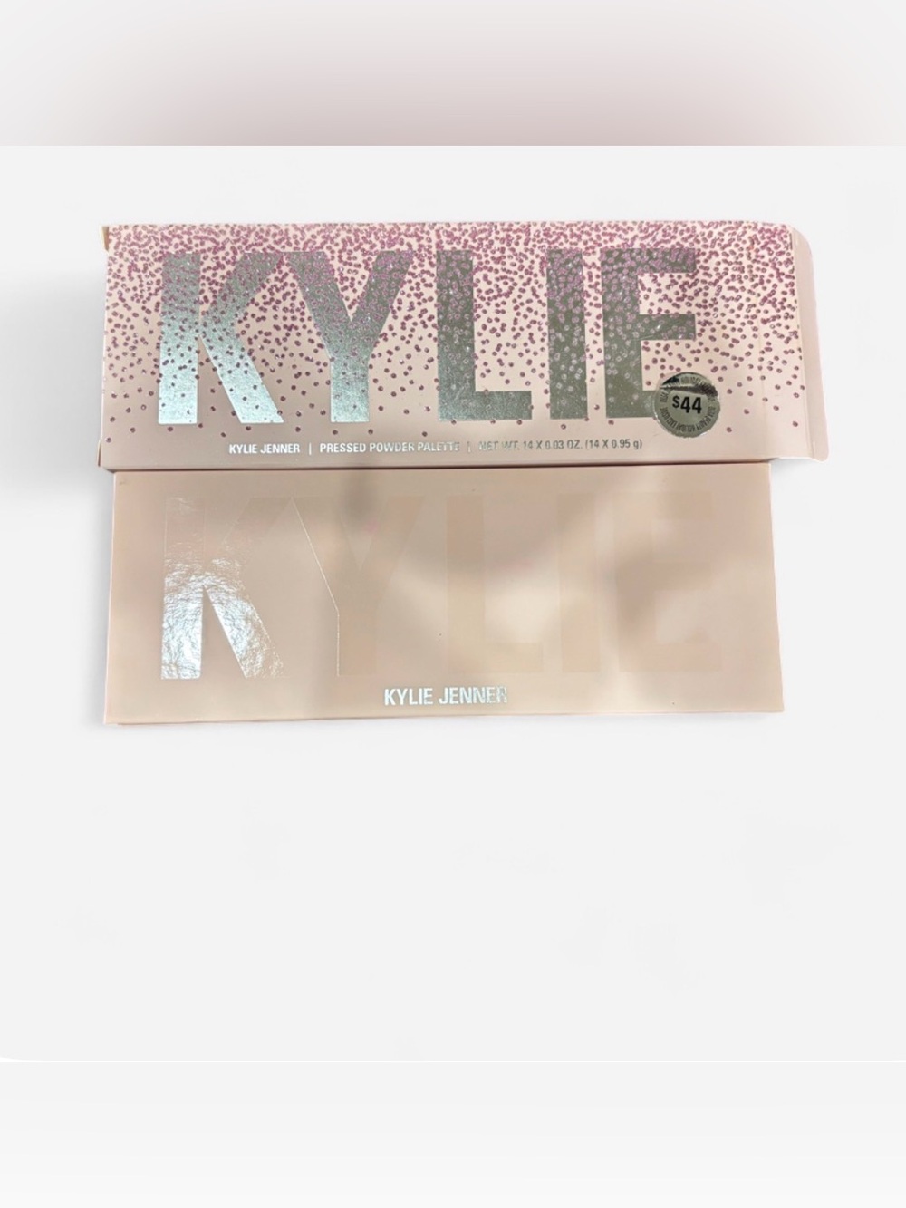 *Limited Edition* 2019 New Kylie Cosmetics Pressed Powder Palette (Holiday)